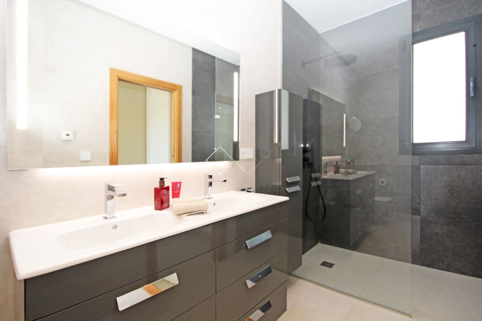 4 Zimmer Villa zu verkaufen in Moraira mit Pool Garage - 1.950.000 € (Ref: 8565566)