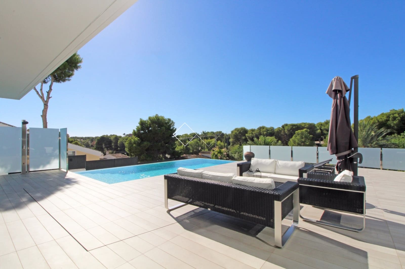 4 Zimmer Villa zu verkaufen in Moraira mit Pool Garage - 1.950.000 € (Ref: 8565566)