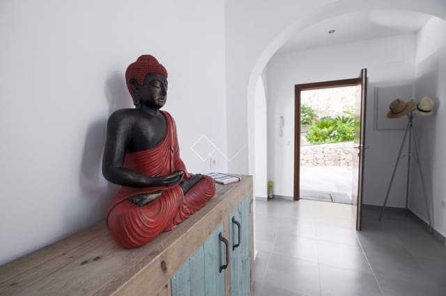 4 makuuhuone Huvila myytävänä paikassa Maryvilla, Calpe / Calp mukana uima-altaan - 950 000 € (Ref: 8688498)