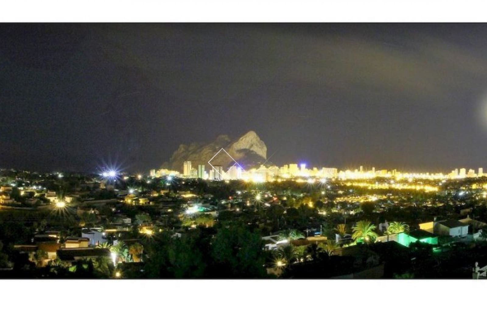 4 bedroom Villa for sale in Calpe / Calp with pool garage - € 1,925,000 (Ref: 8718222)