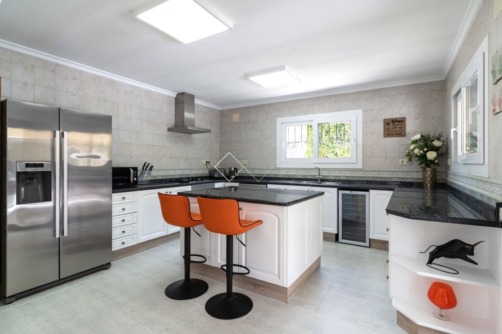 3 slaapkamer Villa te koop in Moraira met zwembad garage - € 1.100.000 (Ref: 8725126)