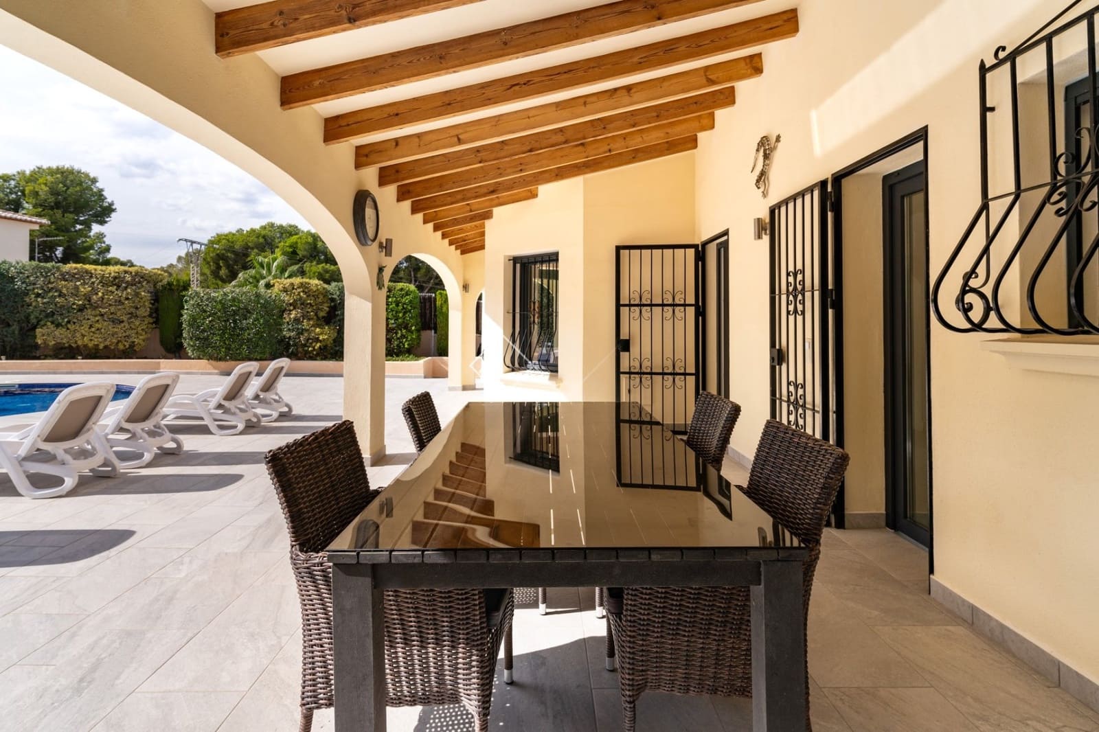 3 slaapkamer Villa te koop in Moraira met zwembad garage - € 1.100.000 (Ref: 8725126)