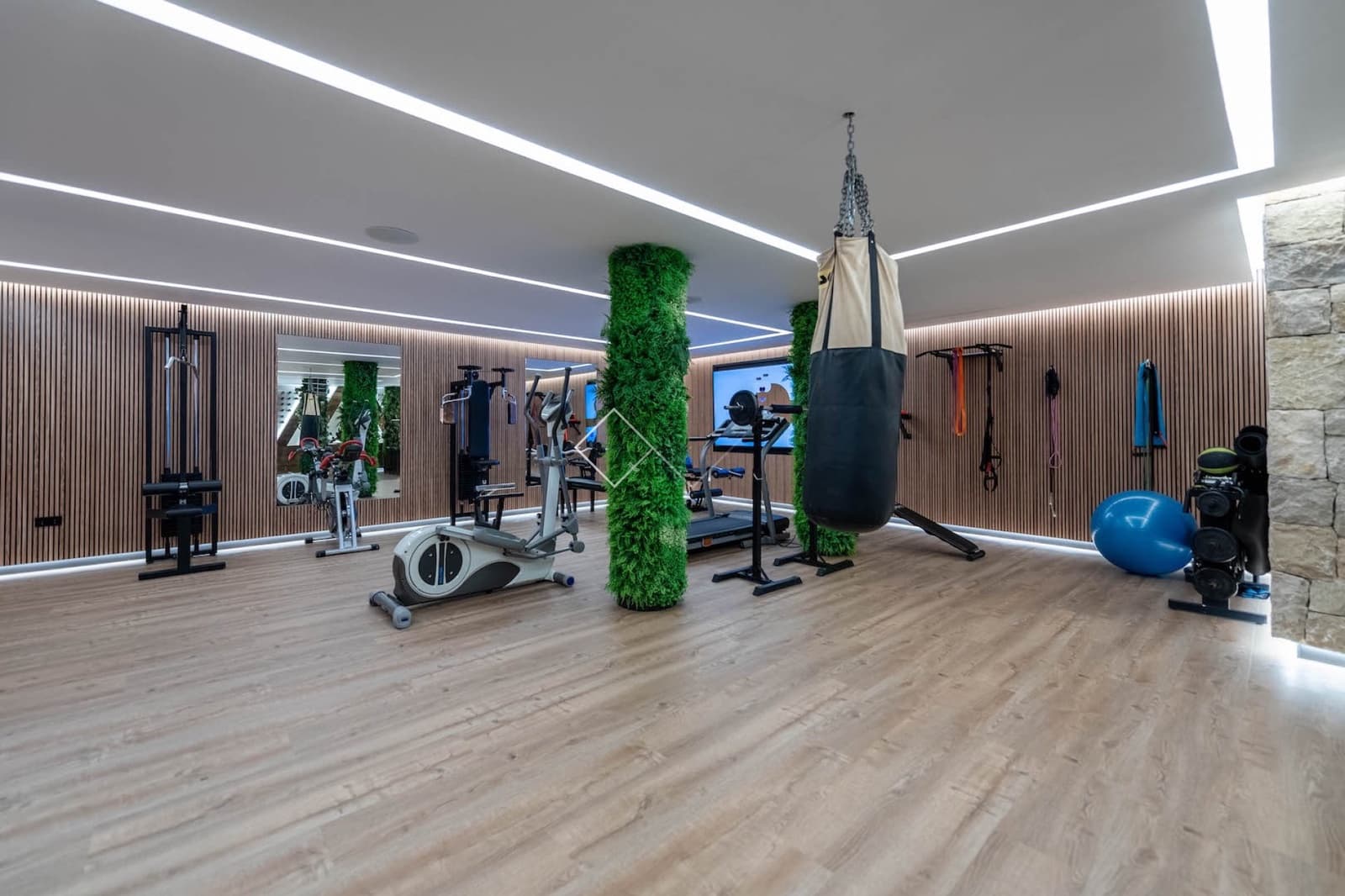 4 soveværelse Villa til salg i Calpe / Calp med swimmingpool garage - € 2.520.000 (Ref: 8758776)