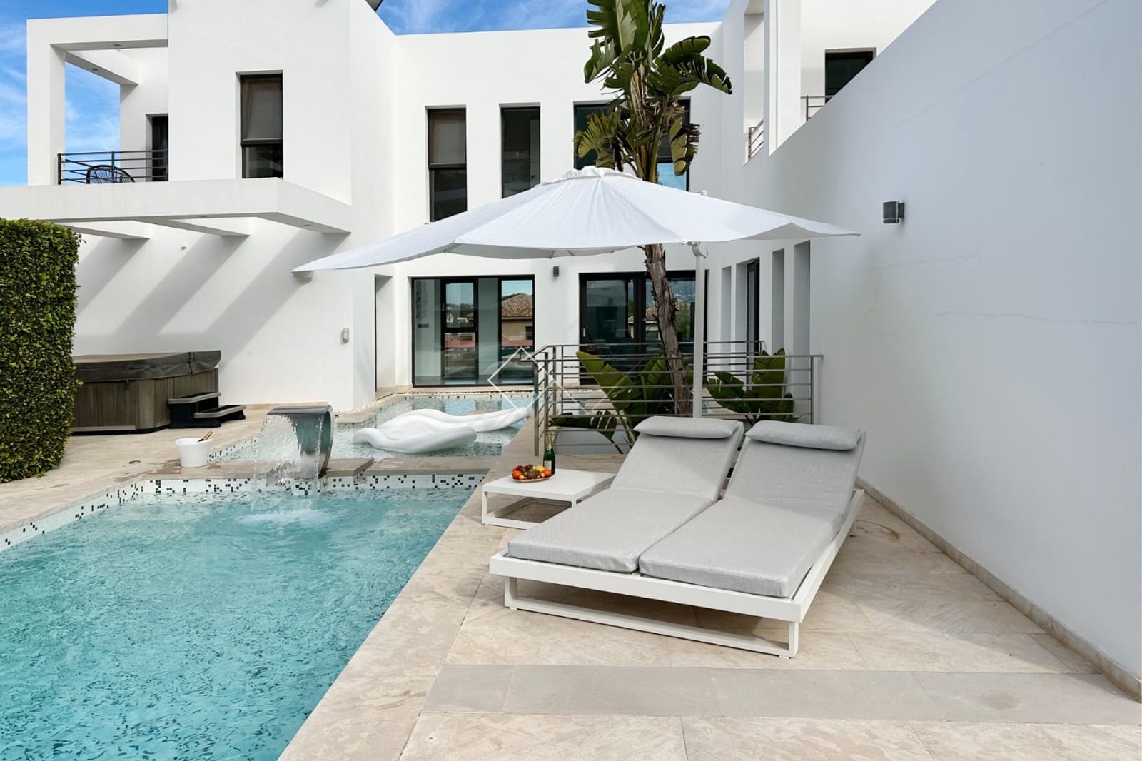 5 makuuhuone Huvila myytävänä paikassa Javea / Xabia mukana uima-altaan - 2 350 000 € (Ref: 8861866)