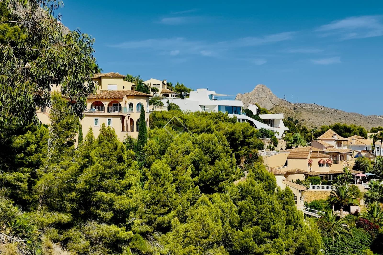 4 bedroom Villa for sale in Altea with pool - € 3,700,000 (Ref: 8862161)