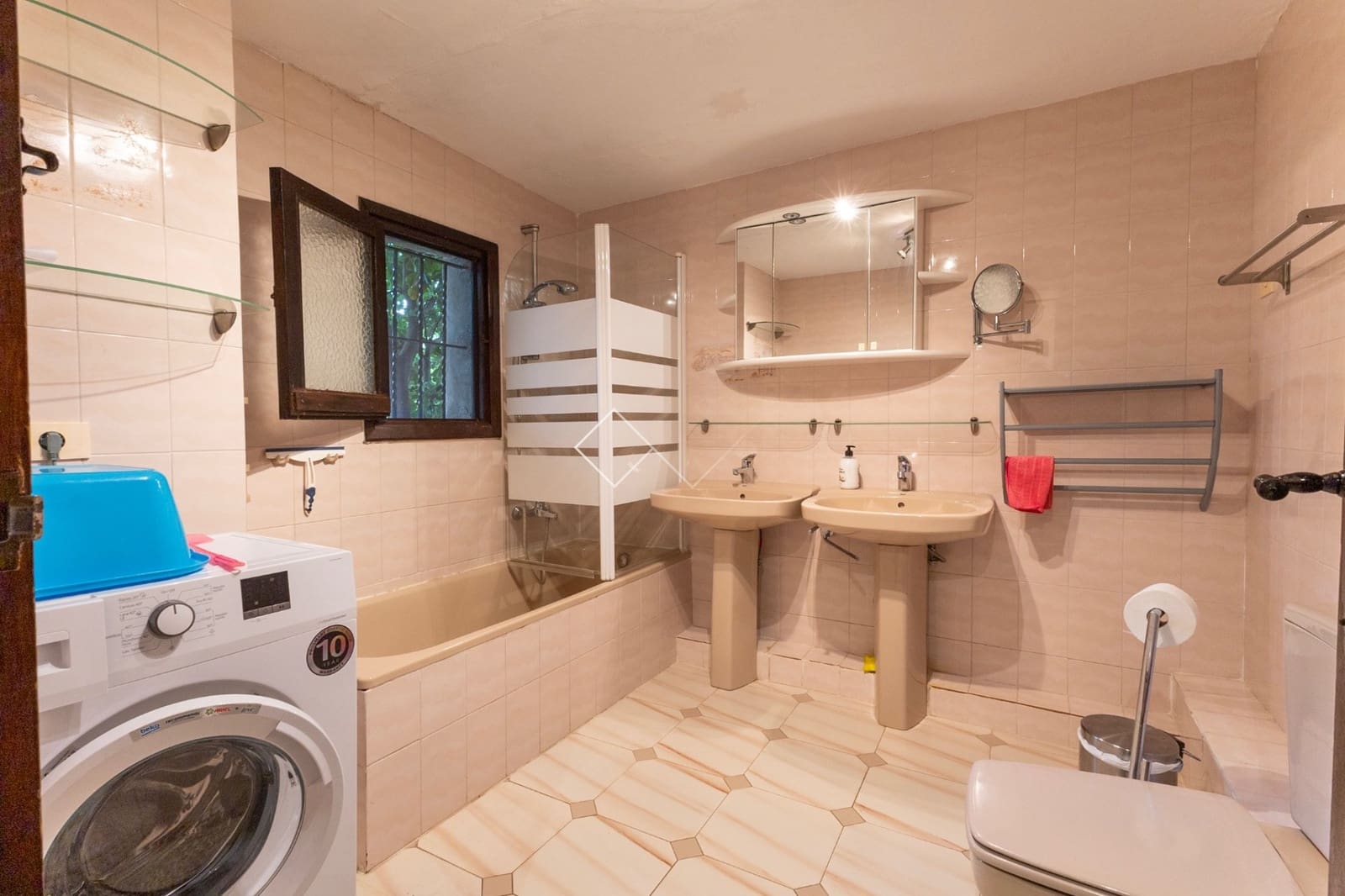 Chalet de 5 habitaciones en Moraira en venta con piscina garaje - 799.000 € (Ref: 8967461)