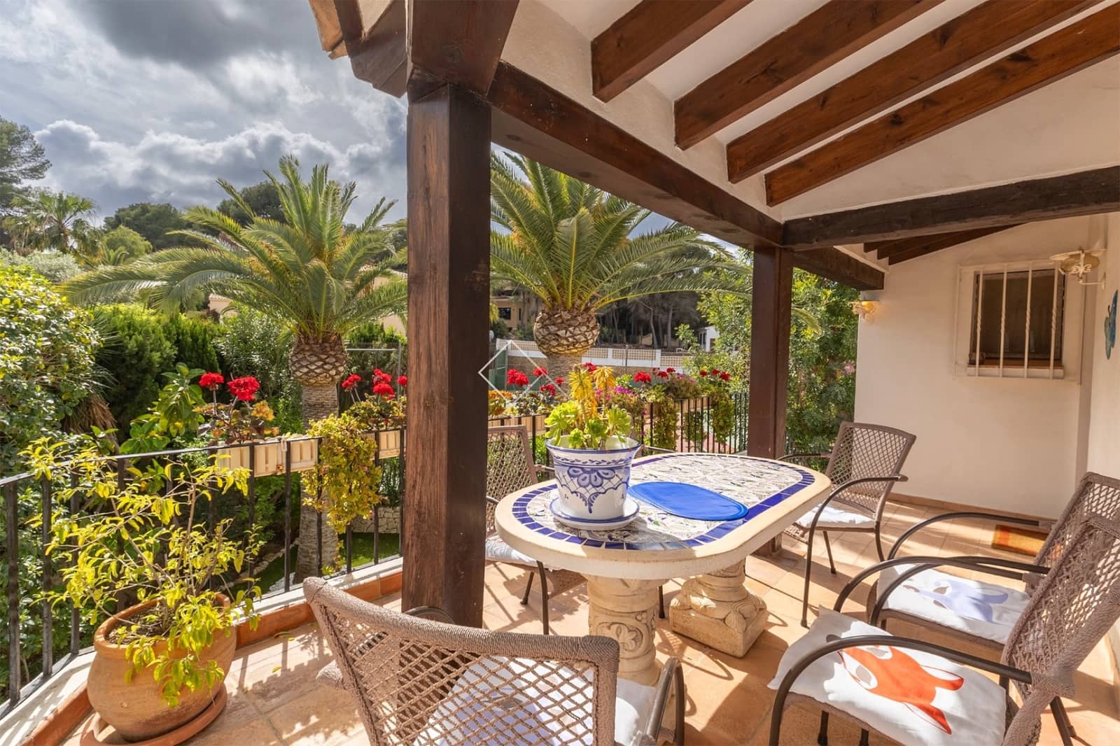 Chalet de 5 habitaciones en Moraira en venta con piscina garaje - 799.000 € (Ref: 8967461)