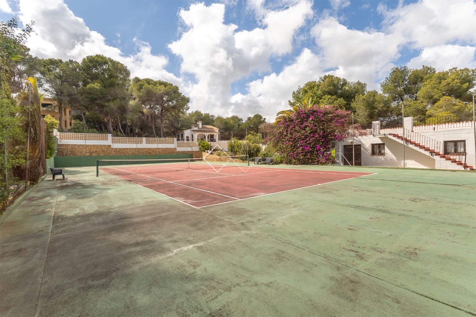 Chalet de 5 habitaciones en Moraira en venta con piscina garaje - 799.000 € (Ref: 8967461)