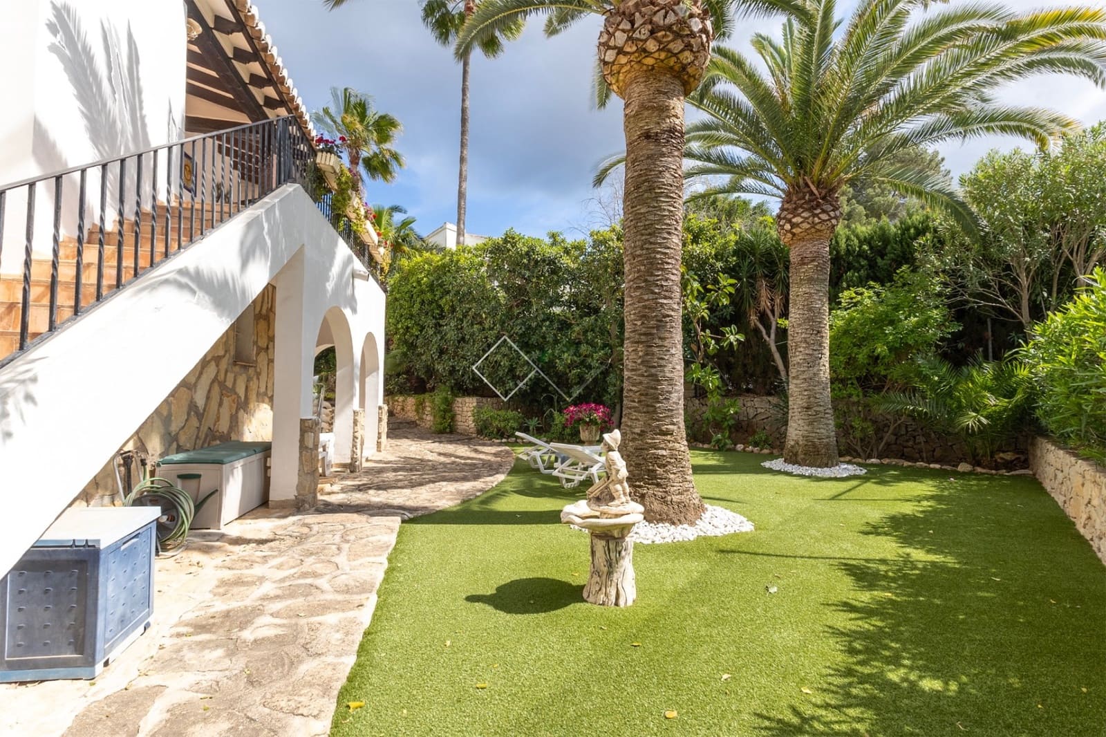 Chalet de 5 habitaciones en Moraira en venta con piscina garaje - 799.000 € (Ref: 8967461)