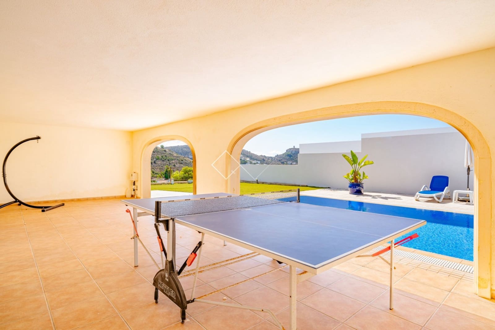 3 Zimmer Villa zu verkaufen in Moraira mit Pool Garage - 1.495.000 € (Ref: 9221355)