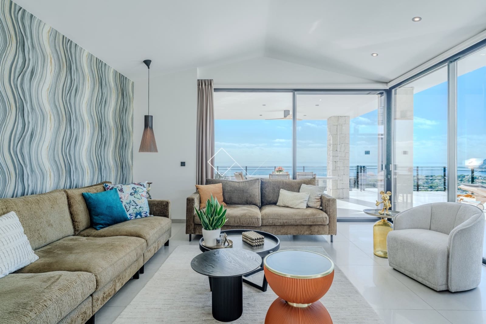 3 soverom Villa til salgs i Pedramala med svømmebasseng garasje - € 2 600 000 (Ref: 9241152)