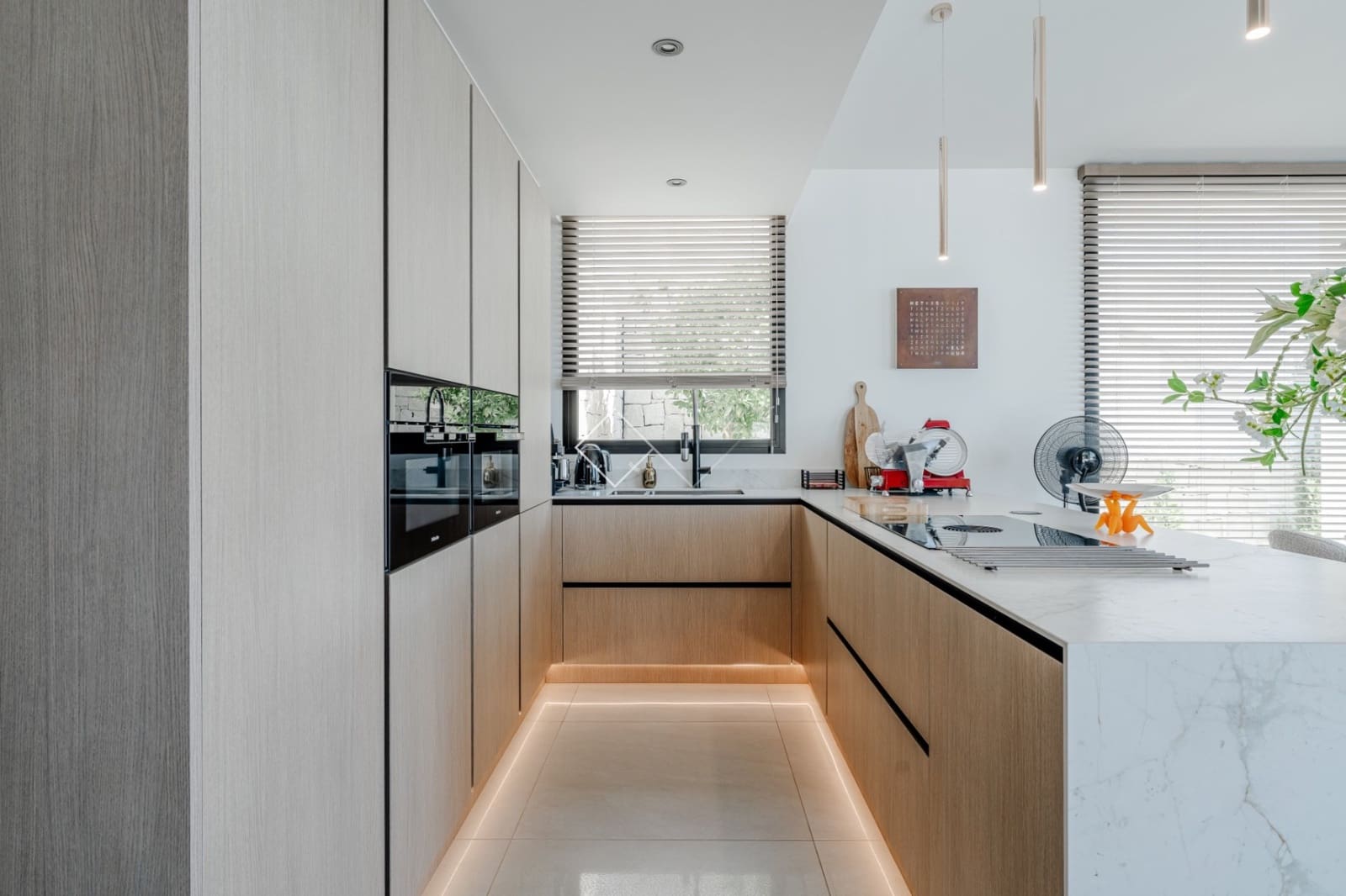 3 soverom Villa til salgs i Pedramala med svømmebasseng garasje - € 2 600 000 (Ref: 9241152)