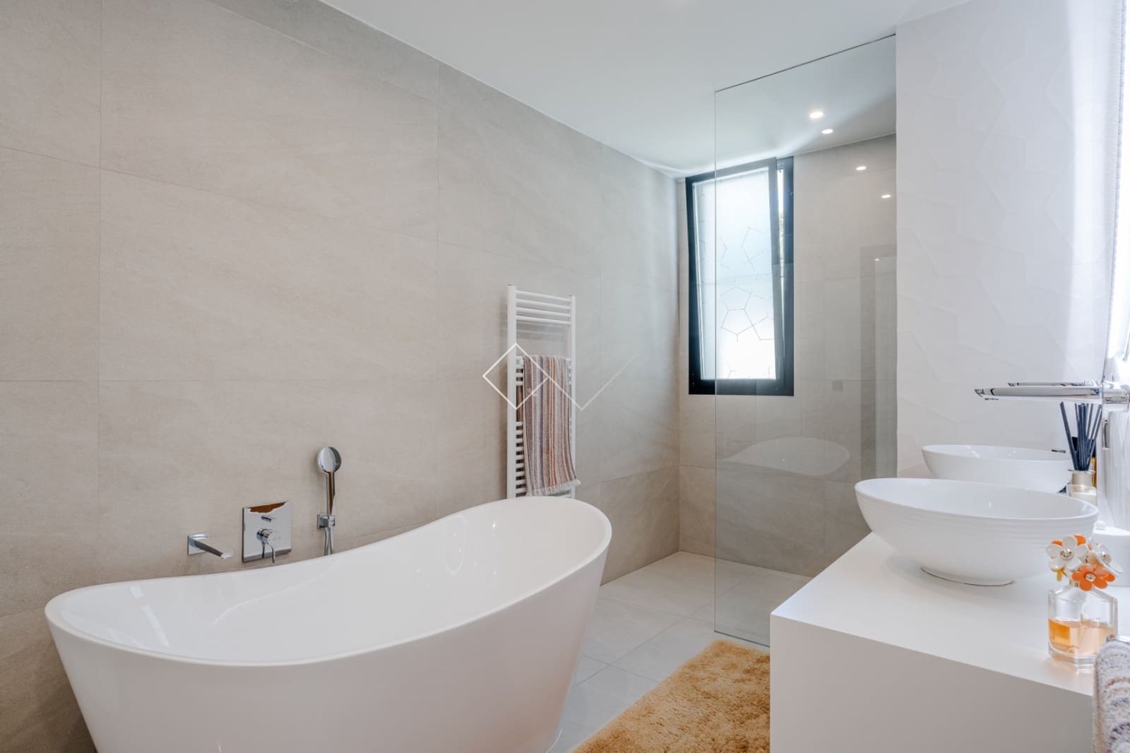 3 soverom Villa til salgs i Pedramala med svømmebasseng garasje - € 2 600 000 (Ref: 9241152)