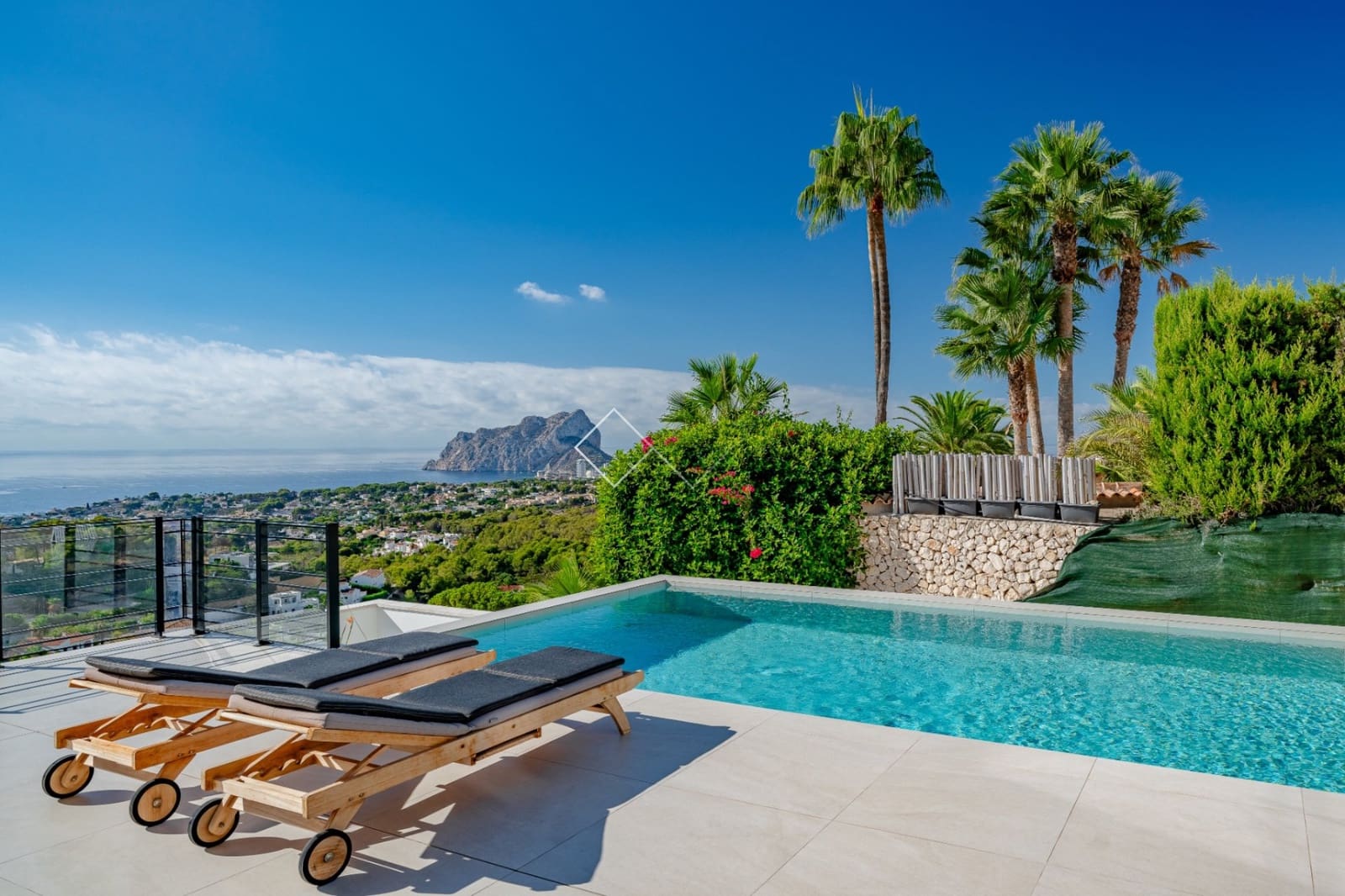 3 soverom Villa til salgs i Pedramala med svømmebasseng garasje - € 2 600 000 (Ref: 9241152)