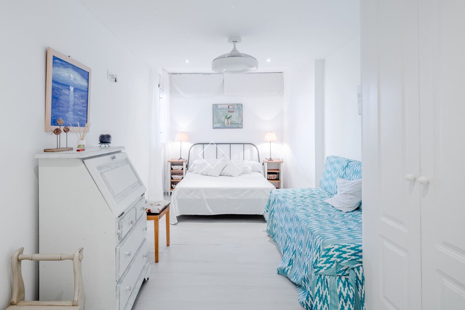 4 soveværelse Lejlighed til salg i Arenal med swimmingpool garage - € 680.000 (Ref: 9282723)