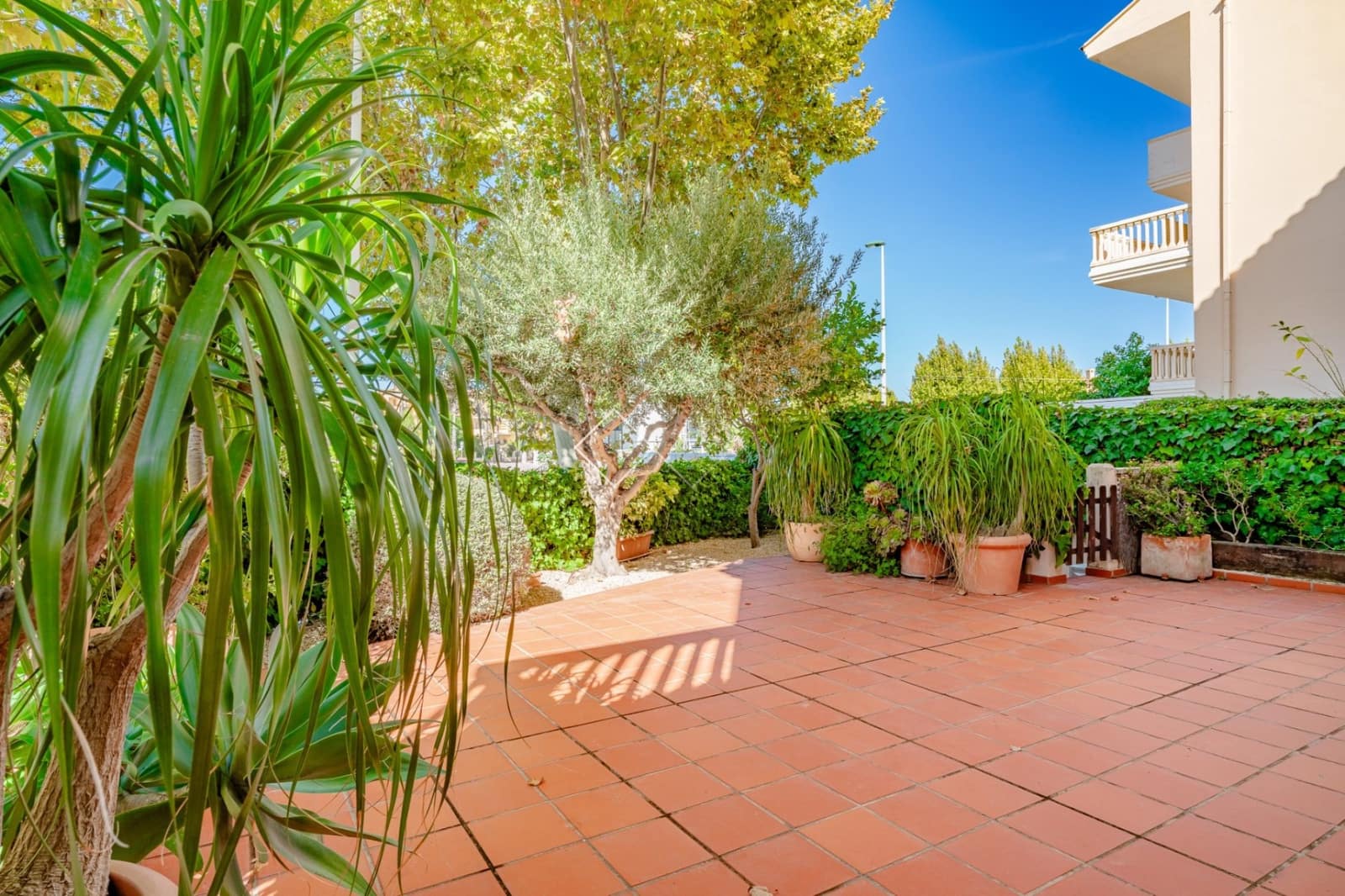 4 soveværelse Lejlighed til salg i Arenal med swimmingpool garage - € 680.000 (Ref: 9282723)