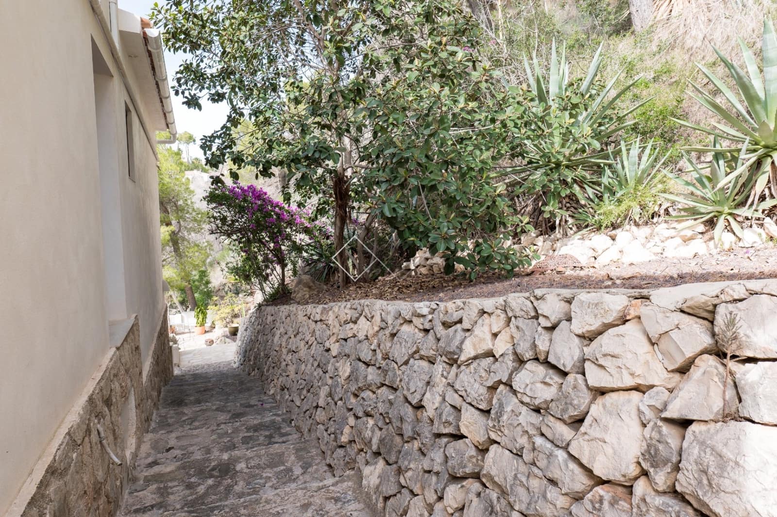 5 sypialnia Willa na sprzedaż w Montemar z basenem garażem - 1 050 000 € (Ref: 9363311)