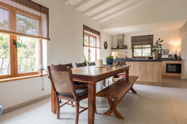 5 sypialnia Willa na sprzedaż w Montemar, Benissa z basenem garażem - 1 050 000 € (Ref: 9363311)