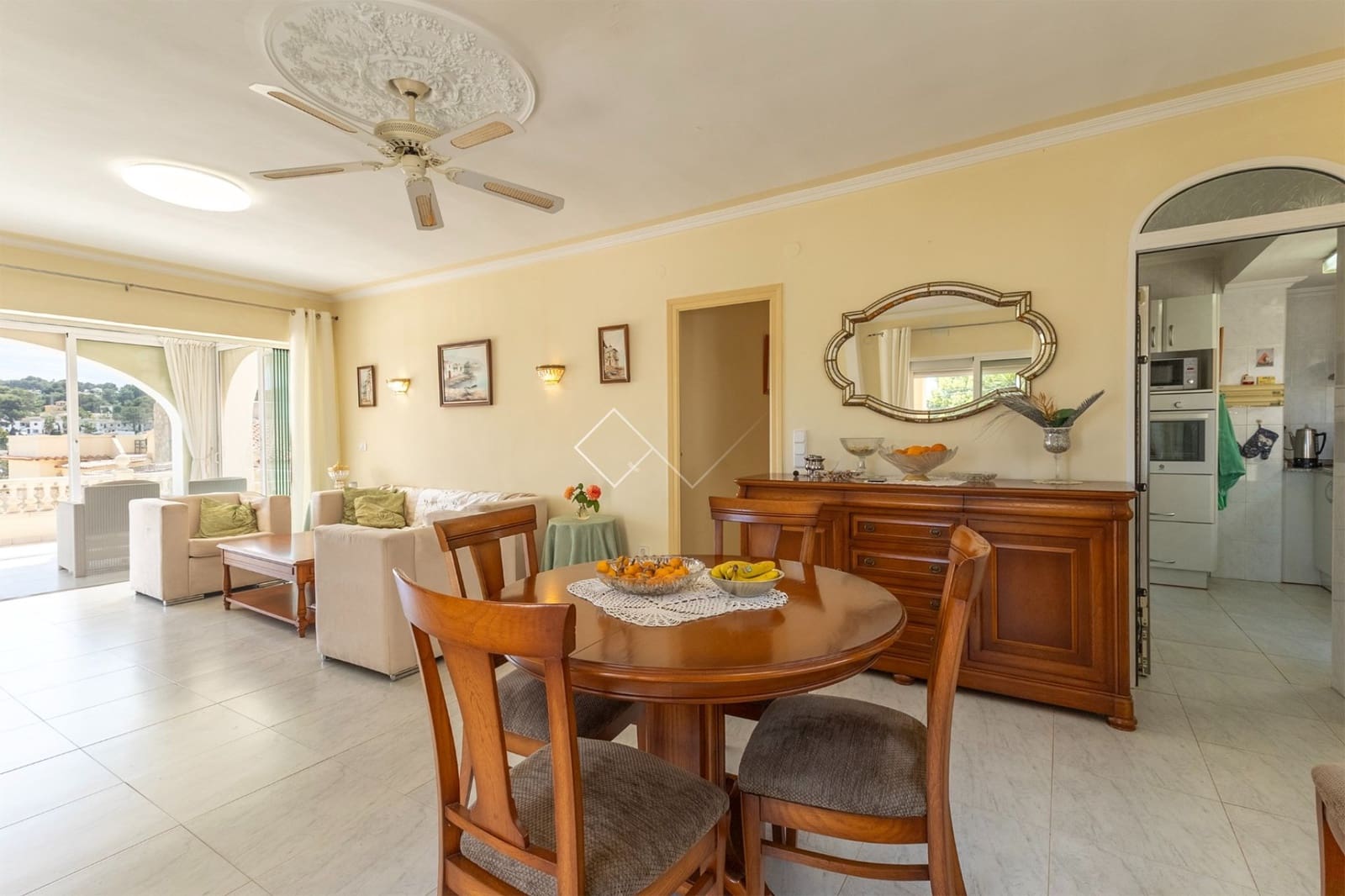 Chalet de 3 habitaciones en Moraira en venta con piscina - 690.000 € (Ref: 9416114)