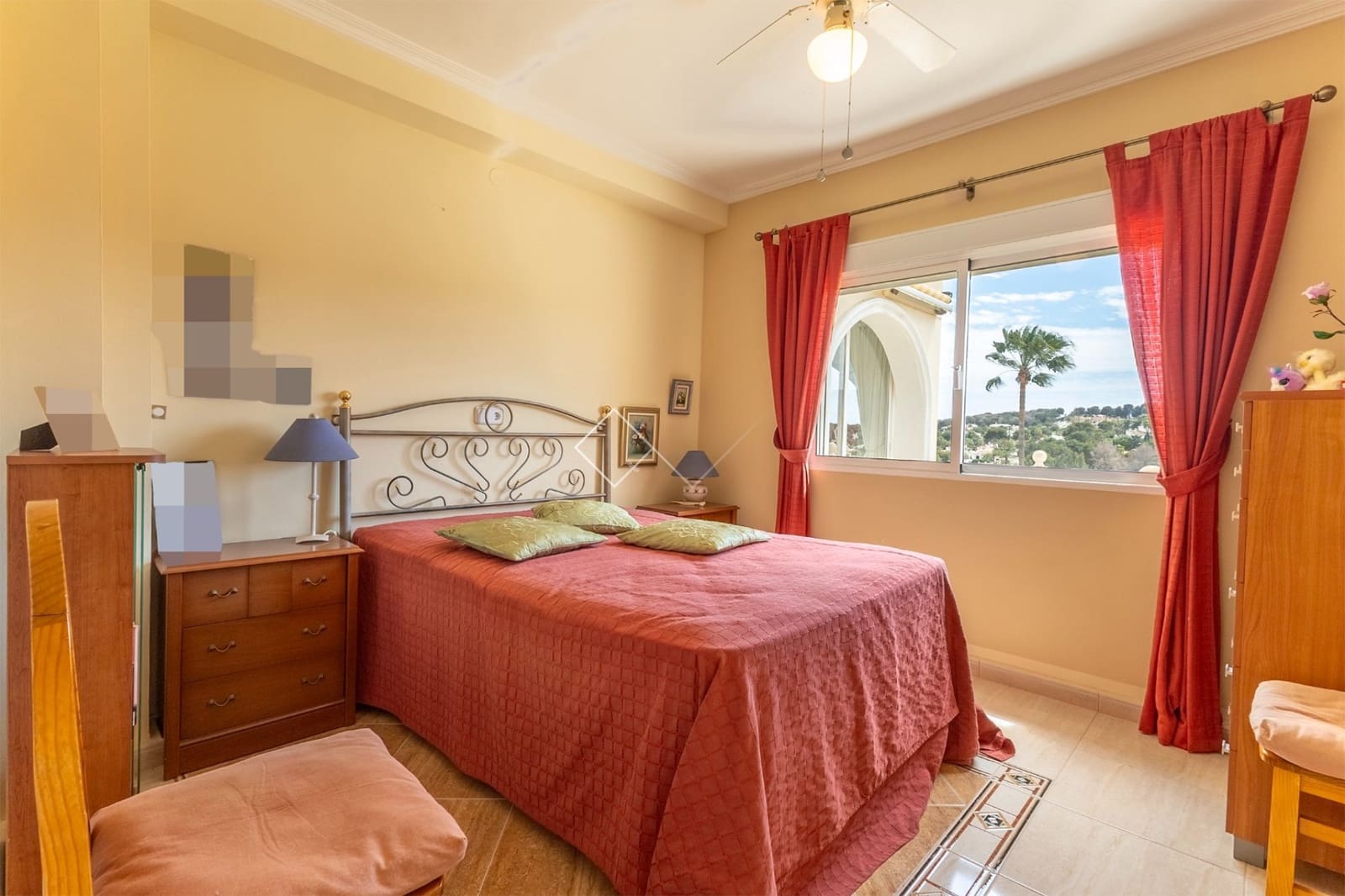 Chalet de 3 habitaciones en Moraira en venta con piscina - 690.000 € (Ref: 9416114)