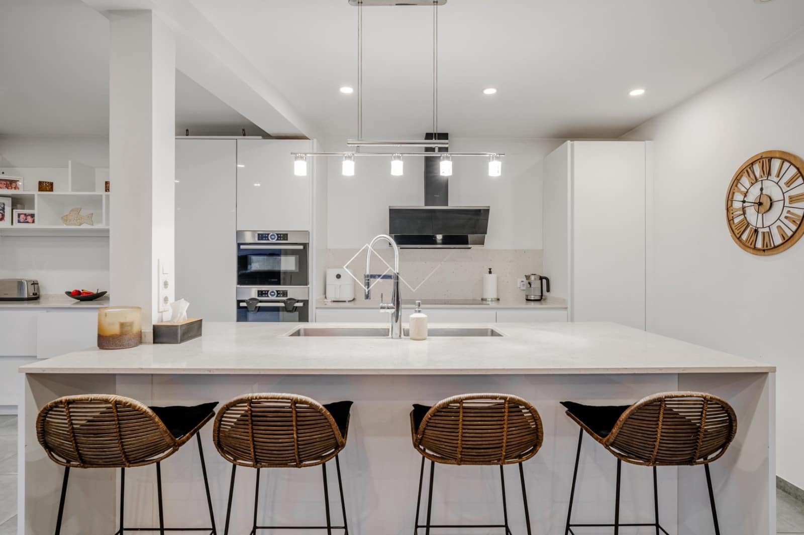 5 soveværelse Villa til salg i Benissa med swimmingpool garage - € 3.850.000 (Ref: 9511128)