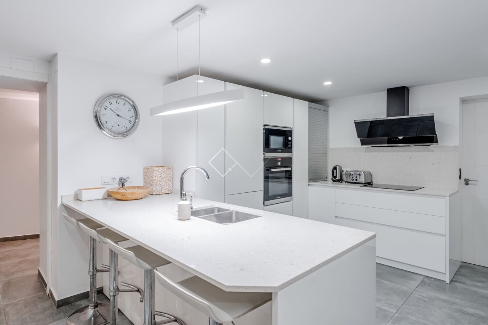 5 soveværelse Villa til salg i Benissa med swimmingpool garage - € 3.850.000 (Ref: 9511128)