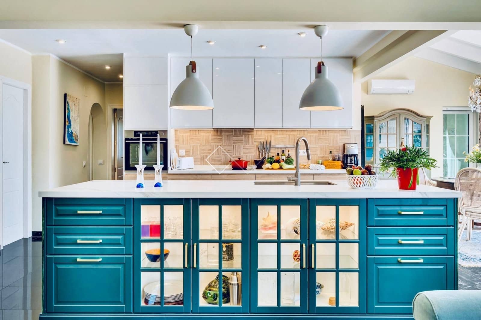 4 makuuhuone Huvila myytävänä paikassa Moraira mukana uima-altaan 
autotalli - 1 190 000 € (Ref: 9587912)