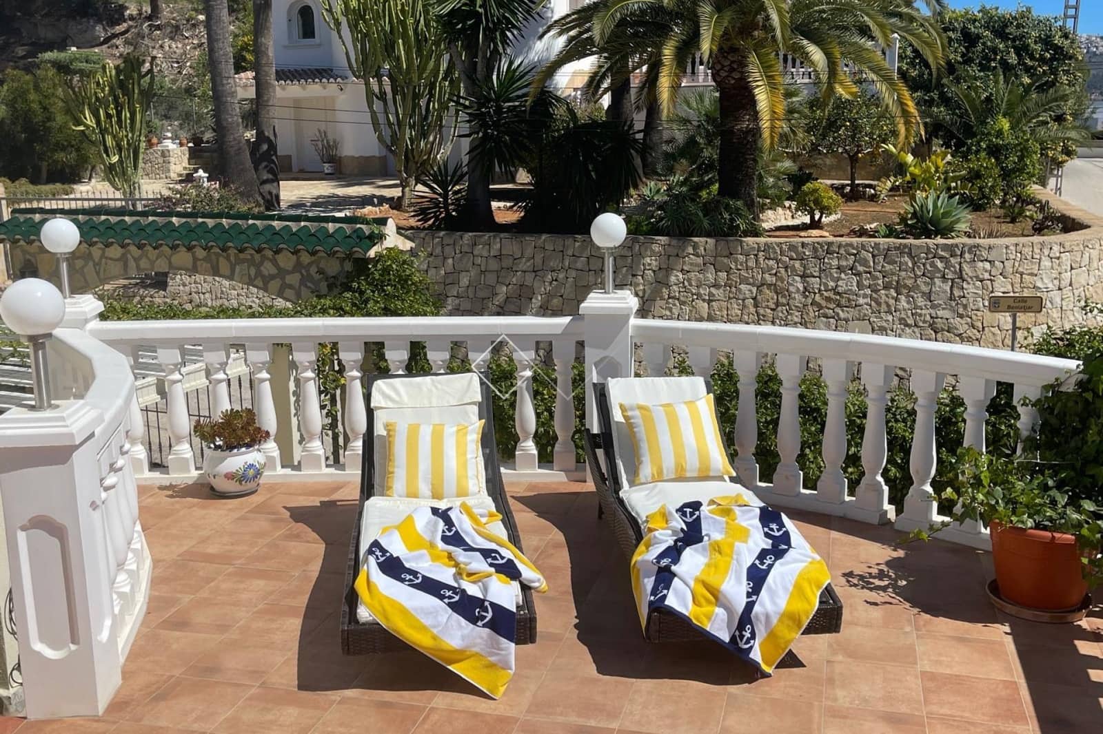 4 makuuhuone Huvila myytävänä paikassa Moraira mukana uima-altaan 
autotalli - 1 190 000 € (Ref: 9587912)