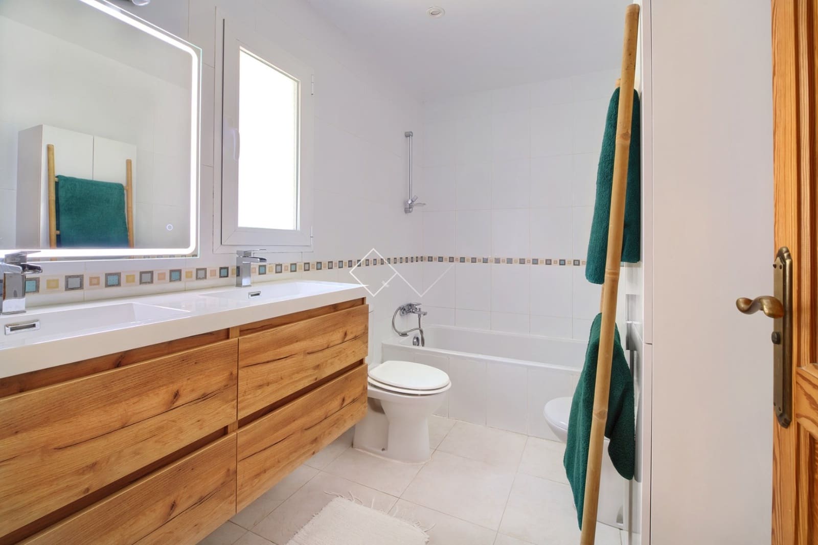 5 chambre Villa/Maison à vendre à Javea / Xabia avec piscine garage - 990 000 € (Ref: 9707916)