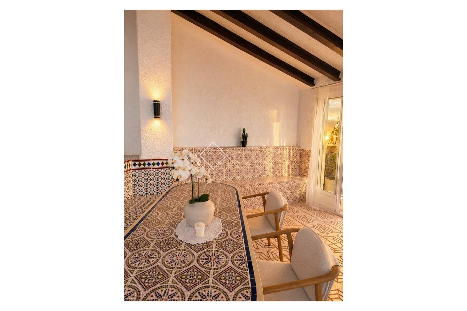 Chalet de 6 habitaciones en Calpe / Calp en venta con piscina garaje - 960.000 € (Ref: 9889421)