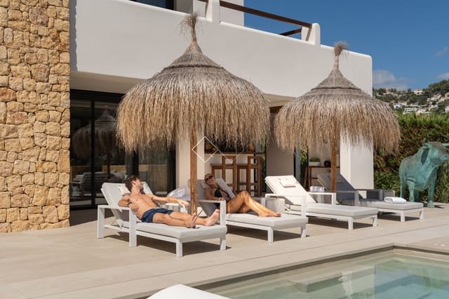 Chalet de 6 habitaciones en Moraira, Teulada-Moraira en venta con piscina garaje - 3.995.000 € (Ref: 9981328)