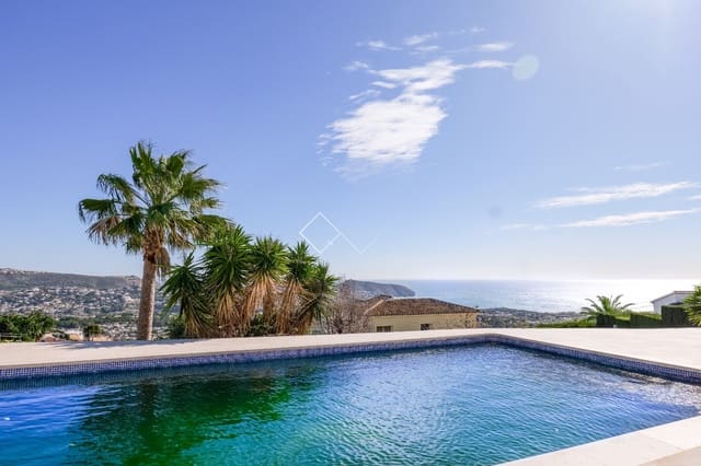 4 Zimmer Villa zu verkaufen in Moraira, Teulada-Moraira mit Pool Garage - 1.550.000 € (Ref: 9997566)