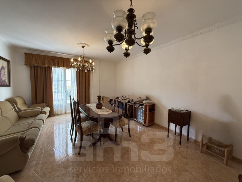 3 slaapkamer Flat te koop in Vera met garage - € 225.000 (Ref: 10005351)