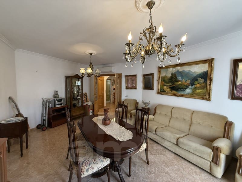 3 slaapkamer Flat te koop in Vera met garage - € 225.000 (Ref: 10005351)