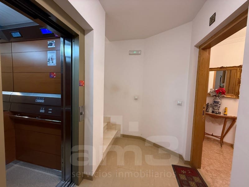3 slaapkamer Flat te koop in Vera met garage - € 225.000 (Ref: 10005351)