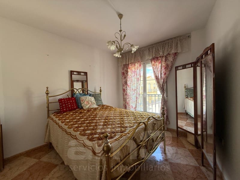 3 slaapkamer Flat te koop in Vera met garage - € 225.000 (Ref: 10005351)