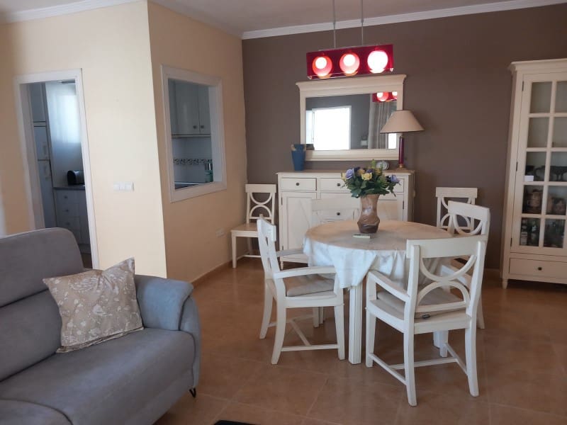 2 makuuhuone Huoneisto vuokrattavana paikassa Vera mukana uima-altaan 
autotalli - 950 € (Ref: 10030293)