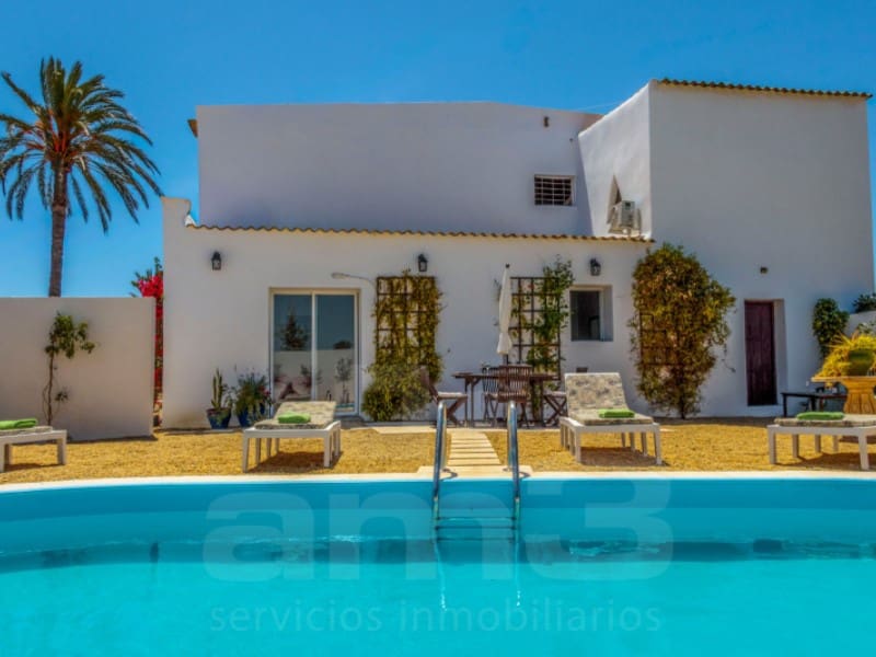 8 quarto Quinta/Casa Rural para venda em Vera com garagem - 749 900 € (Ref: 10042732)