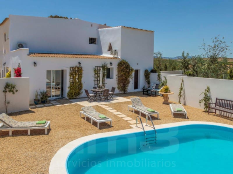8 quarto Quinta/Casa Rural para venda em Vera com garagem - 749 900 € (Ref: 10042732)