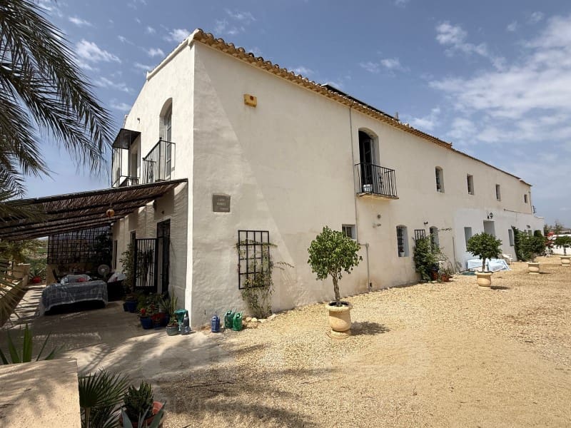 8 quarto Quinta/Casa Rural para venda em Vera com garagem - 749 900 € (Ref: 10042732)