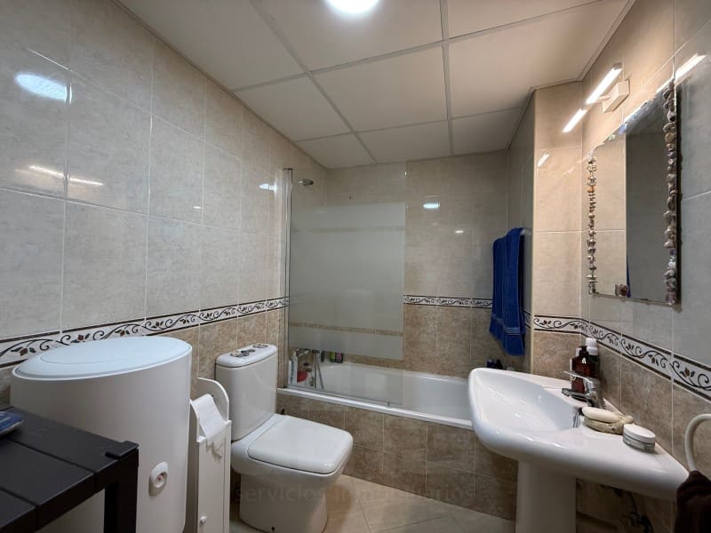 Piso de 3 habitaciones en Turre en alquiler con piscina - 750 € (Ref: 10047076)
