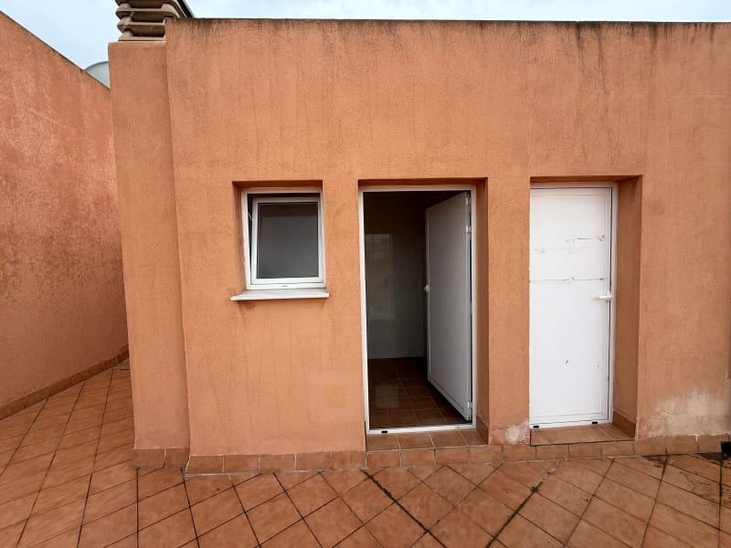 Piso de 3 habitaciones en Turre en alquiler con piscina - 750 € (Ref: 10047076)