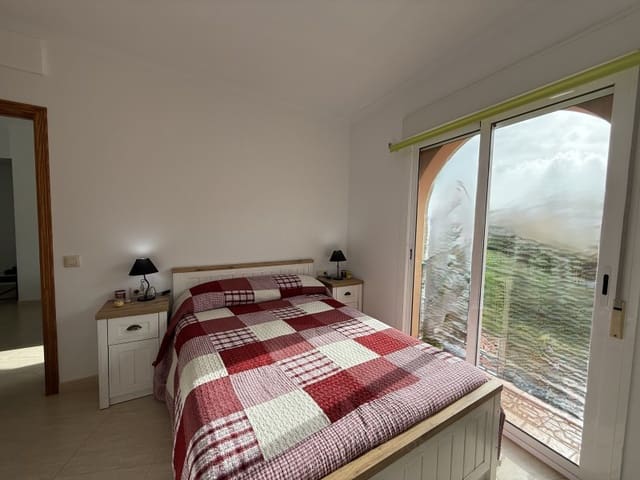 Piso de 3 habitaciones en Turre en alquiler con piscina - 750 € (Ref: 10047076)