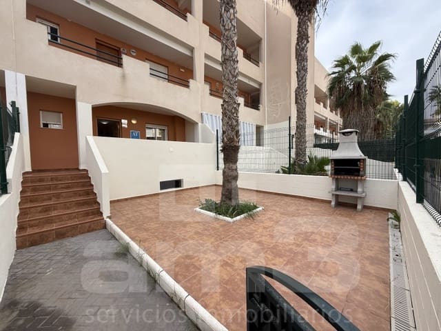 Apartamento de 2 habitaciones en Cala Marqués, Vera en venta con piscina garaje - 210.000 € (Ref: 10168613)