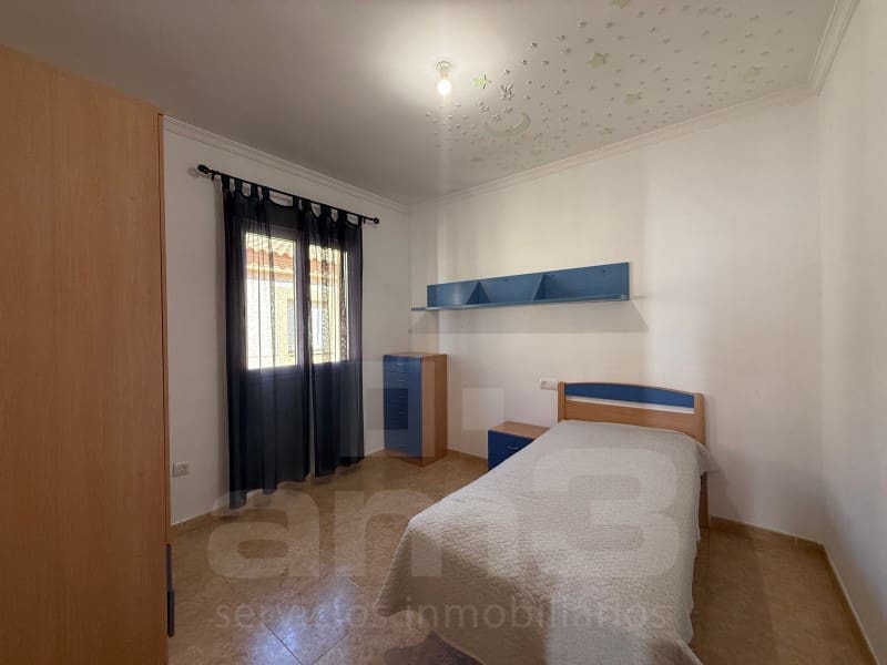 4 soverom Leilighet til salgs i Vera med garasje - € 249 000 (Ref: 10182948)