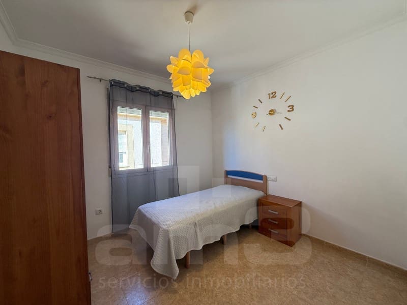 4 soverom Leilighet til salgs i Vera med garasje - € 249 000 (Ref: 10182948)