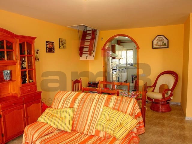 3 makuuhuone Huvila myytävänä paikassa San Juan de los Terreros, Pulpí mukana uima-altaan 
autotalli - 450 000 € (Ref: 5239009)