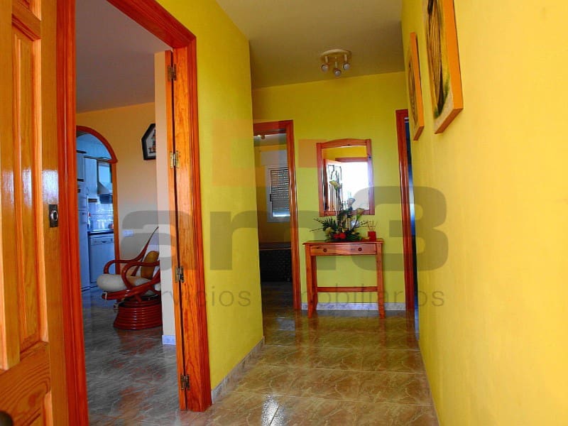 3 makuuhuone Huvila myytävänä paikassa San Juan de los Terreros mukana uima-altaan 
autotalli - 450 000 € (Ref: 5239009)