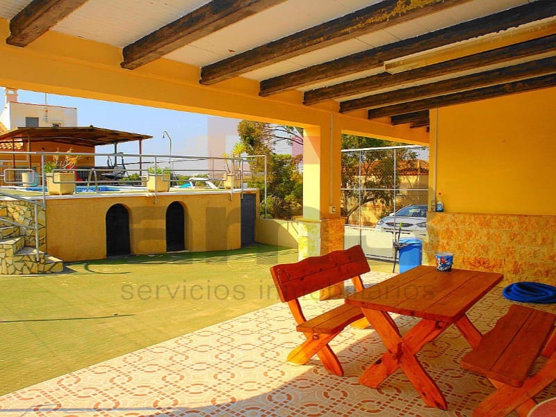 3 makuuhuone Huvila myytävänä paikassa San Juan de los Terreros mukana uima-altaan 
autotalli - 450 000 € (Ref: 5239009)