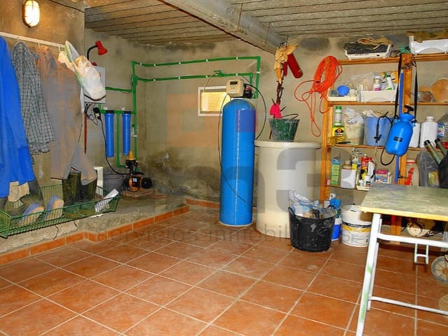 3 makuuhuone Maalaistalo myytävänä paikassa Vera Ciudad, Vera mukana 
autotalli - 340 000 € (Ref: 5239125)